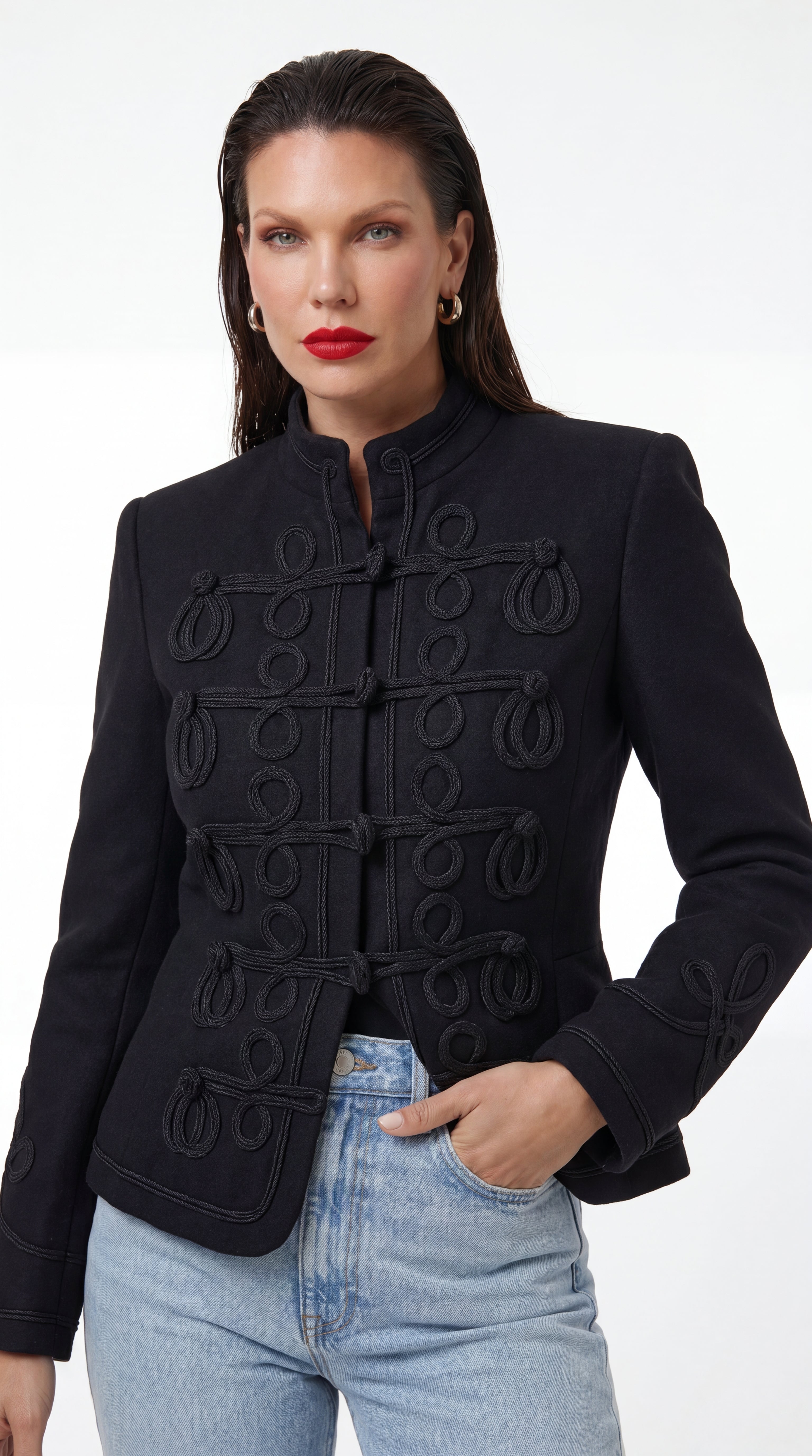 CHAQUETA BORDADOS